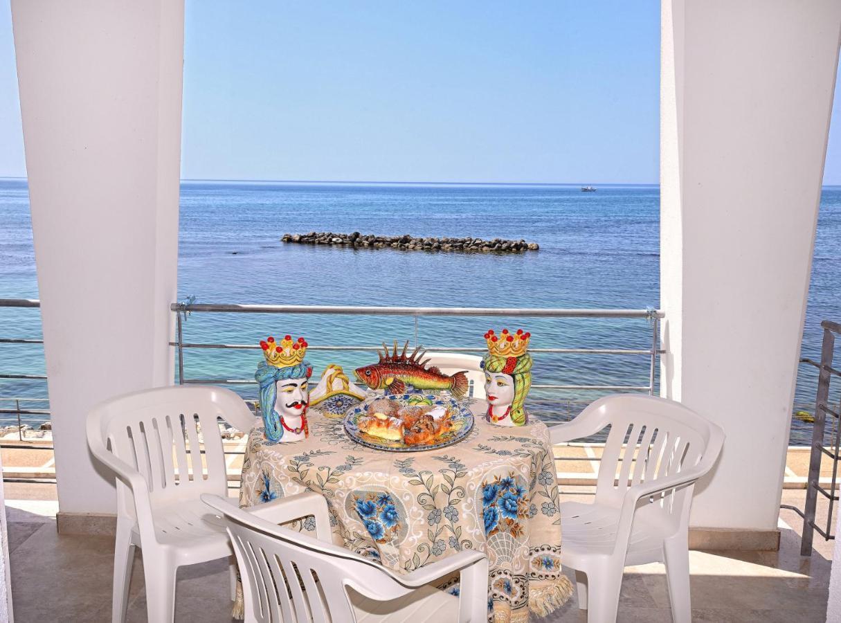 B&B Borgo Dello Stazzone Шакка Екстер'єр фото